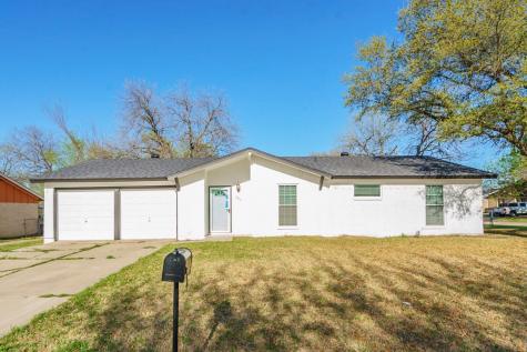 305 Live Oak Drive Mansfield TX 76063
