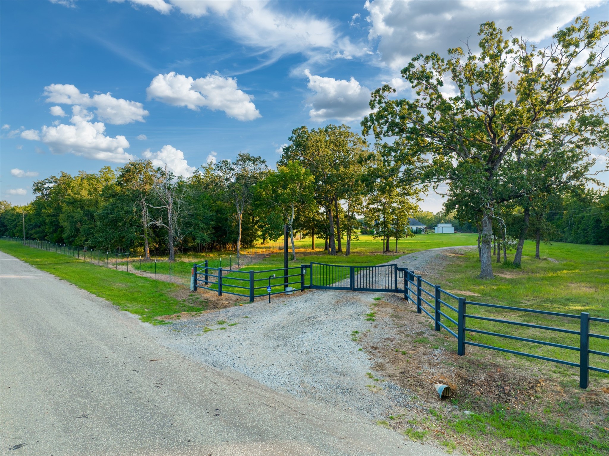 1188 An County Road 103 Elkhart TX 75839