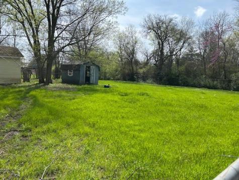 507 W Locust Street Whitewright TX 75491