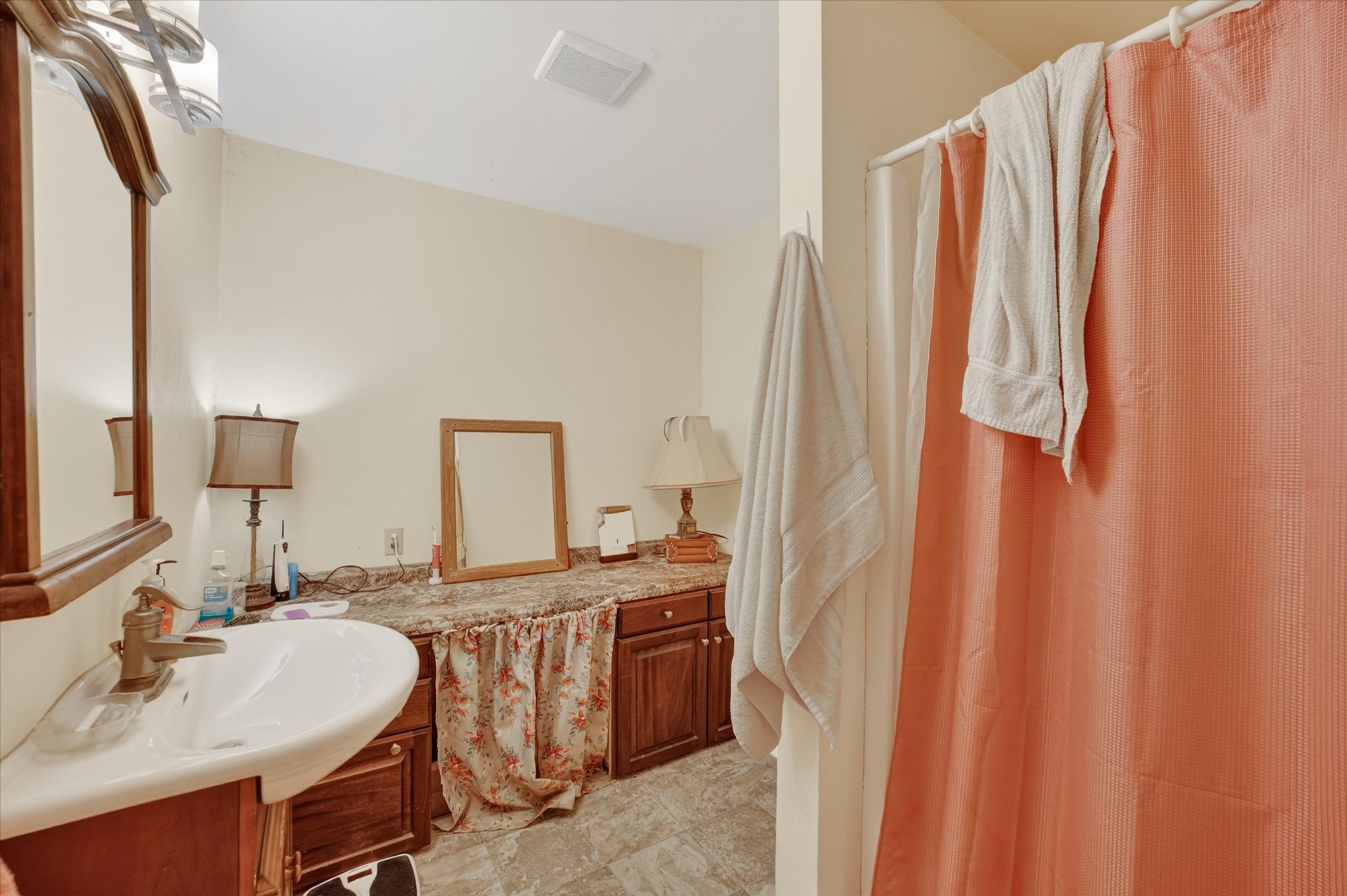 8088 Telegraph Road Quinlan TX 75474