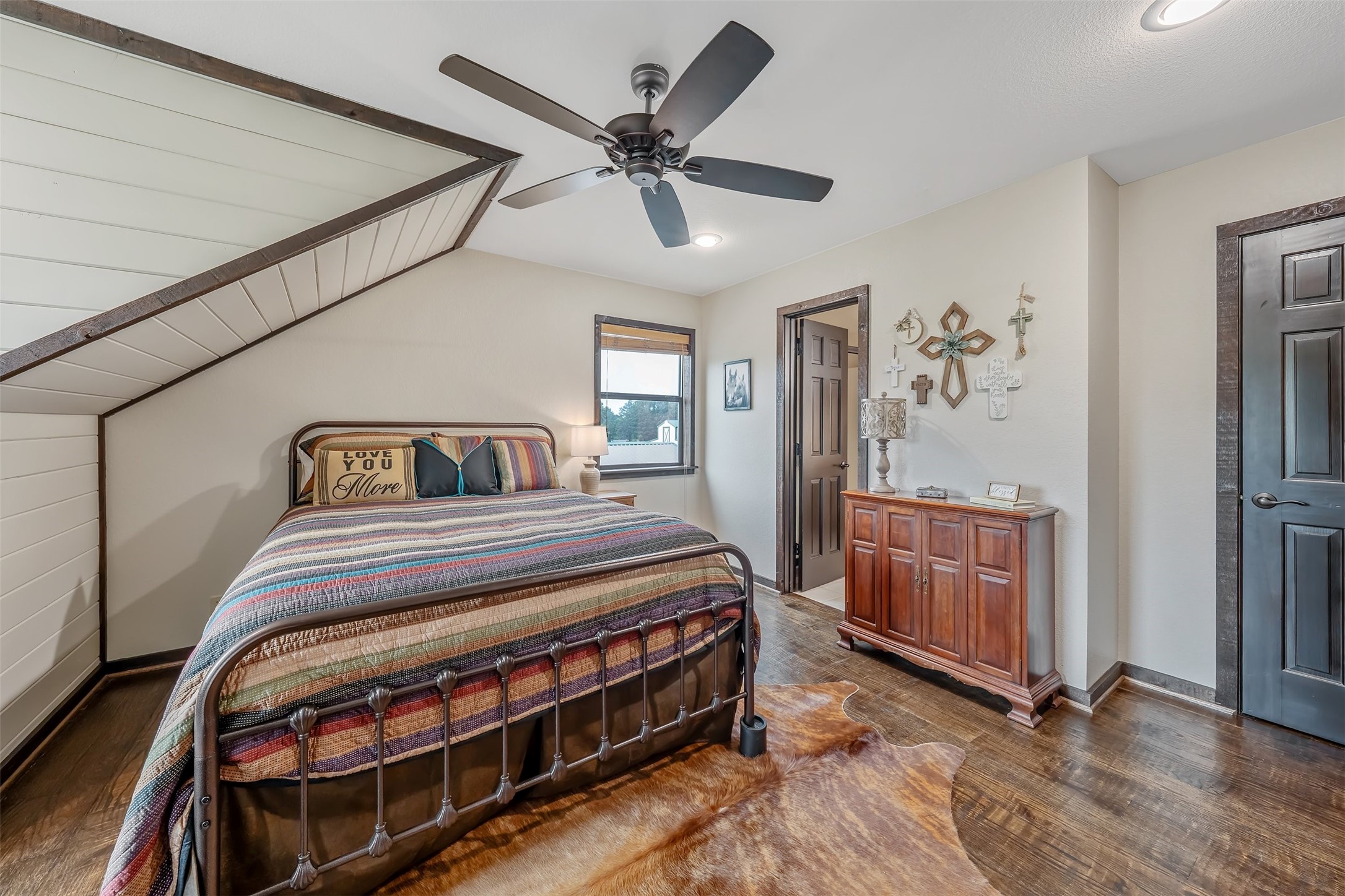 23241 County Road 2159 Troup TX 75789