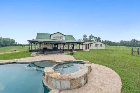 23241 County Road 2159 Troup TX 75789