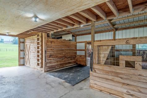 23241 County Road 2159 Troup TX 75789