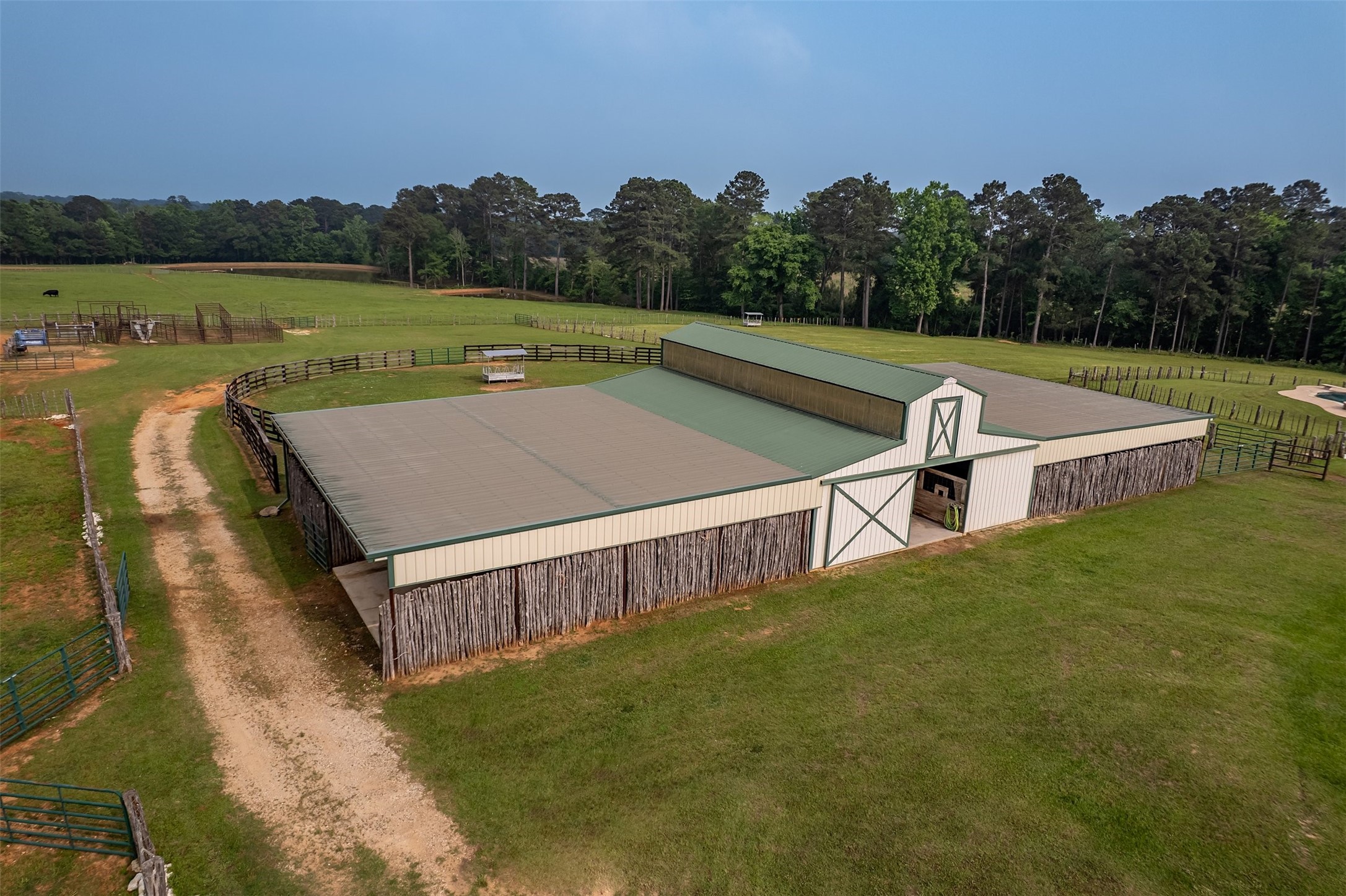 23241 County Road 2159 Troup TX 75789