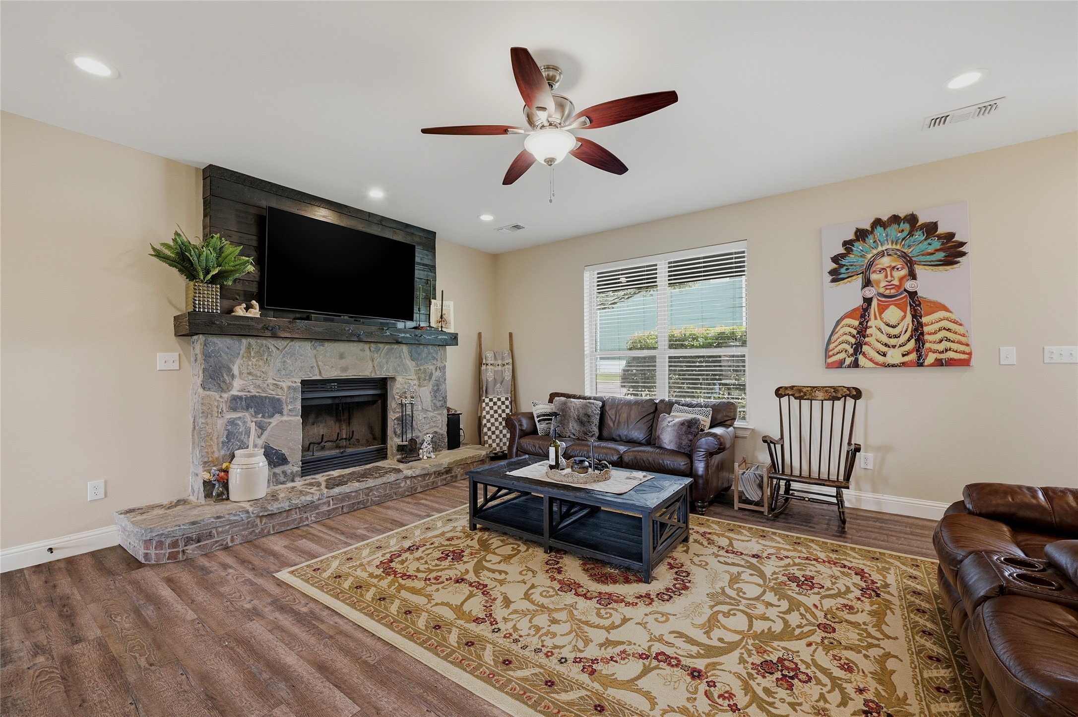 404 N Florence Street Tioga TX 76271