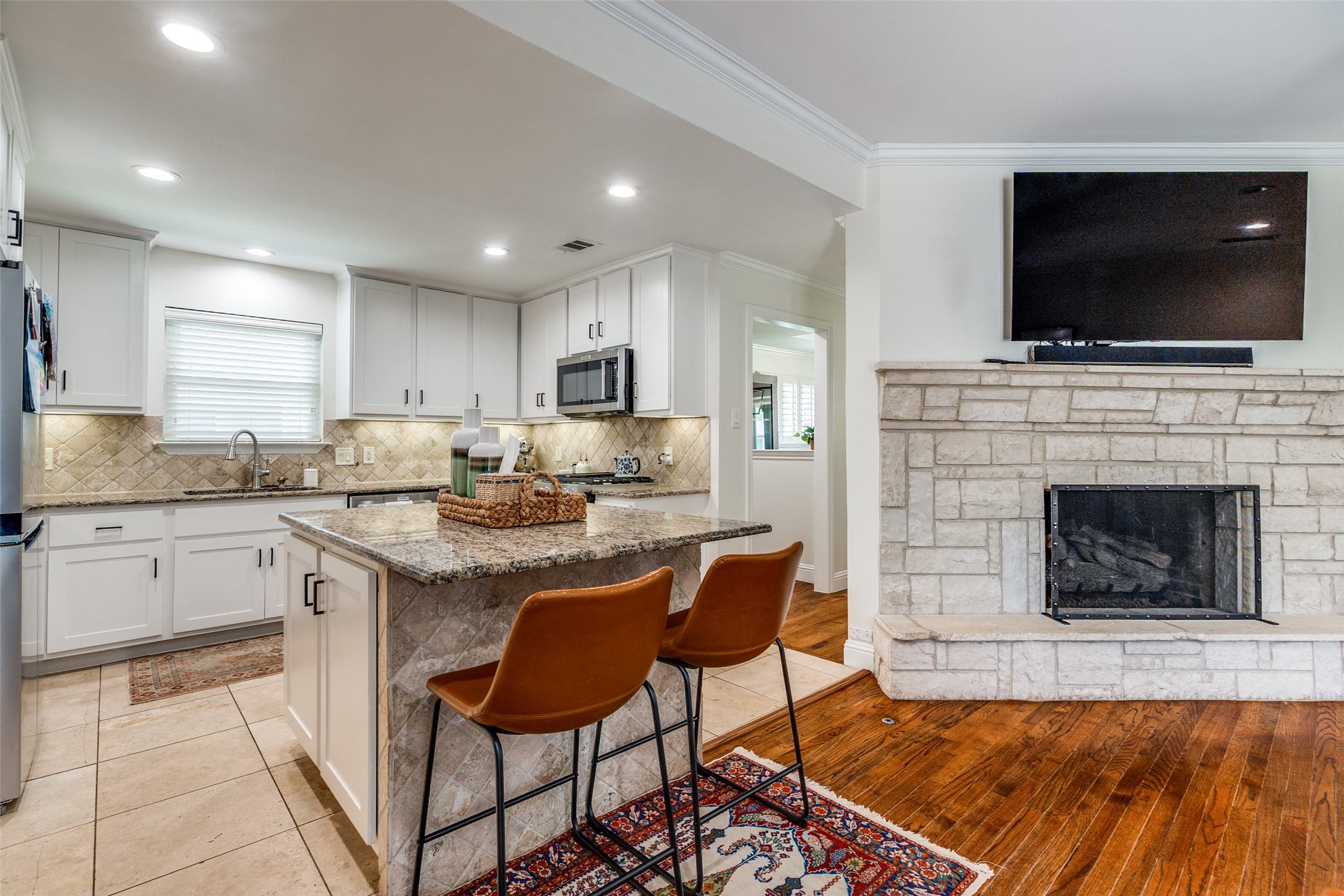 6732 Inverness Lane Dallas TX 75214