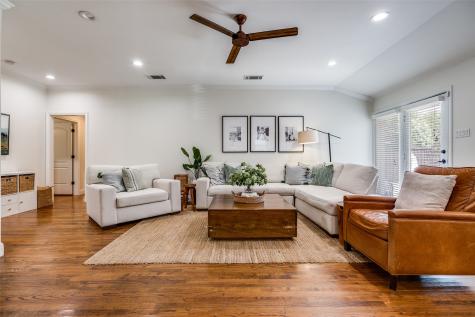 6732 Inverness Lane Dallas TX 75214