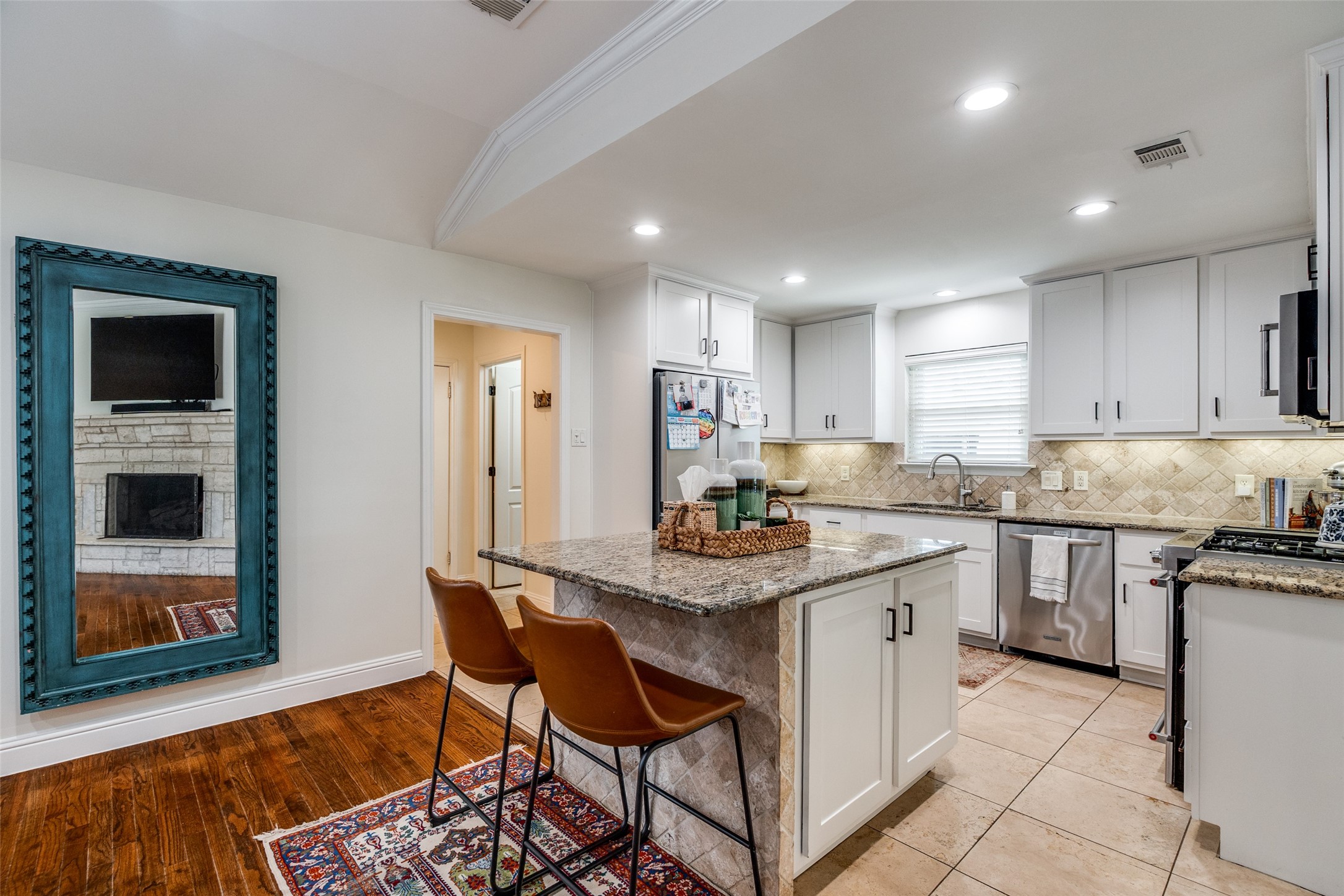 6732 Inverness Lane Dallas TX 75214