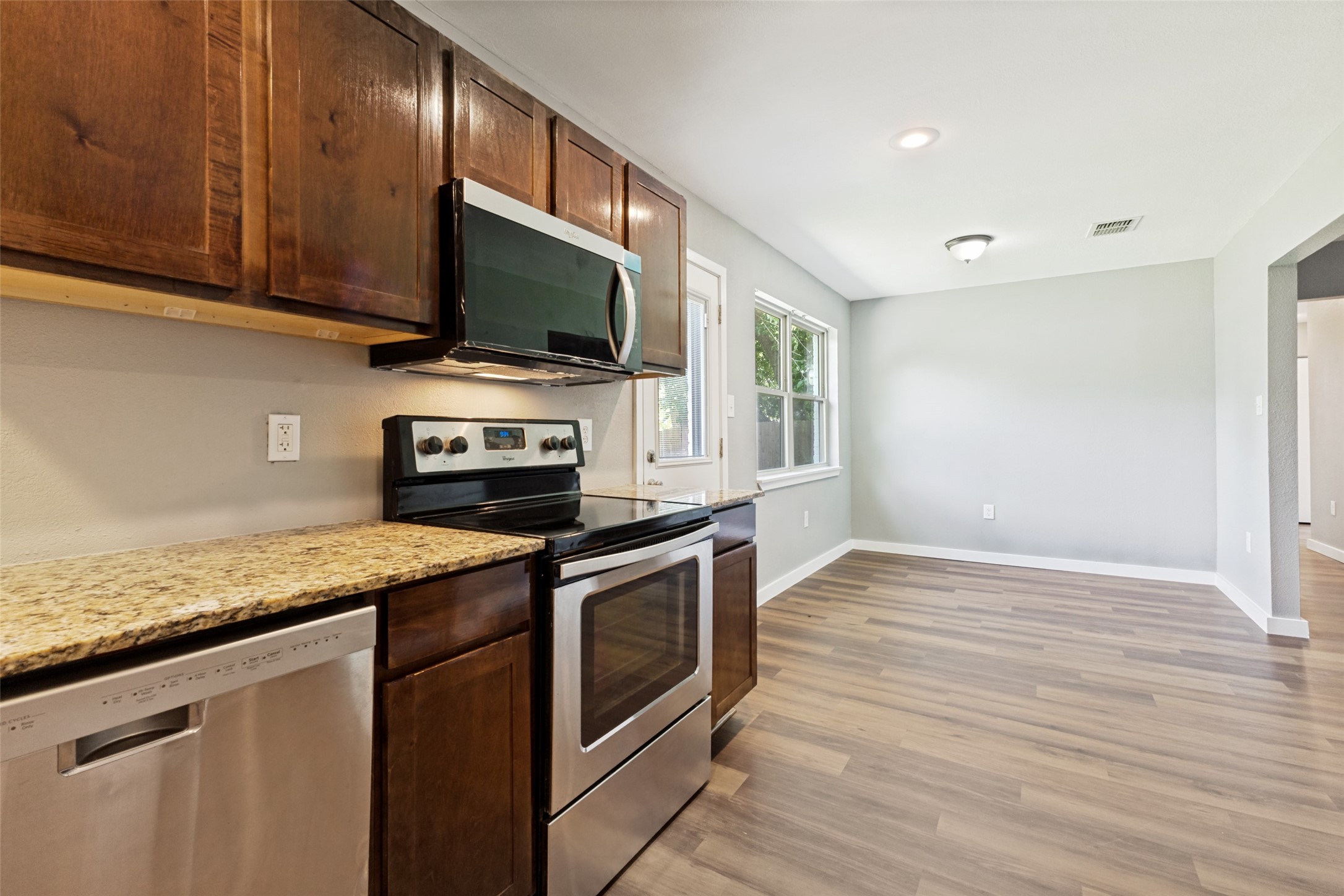 4862 Bedford Drive Mesquite TX 75150