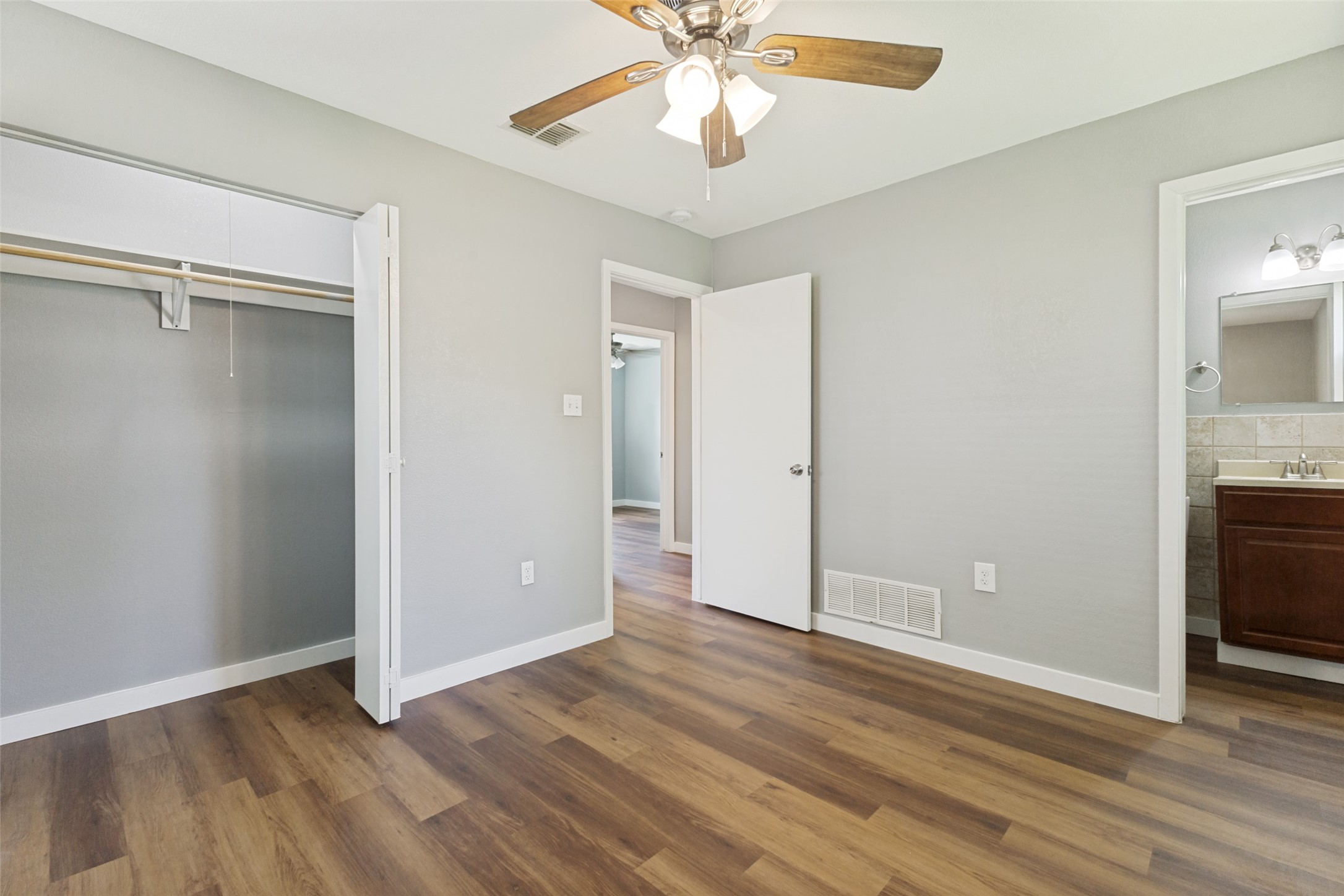 4862 Bedford Drive Mesquite TX 75150