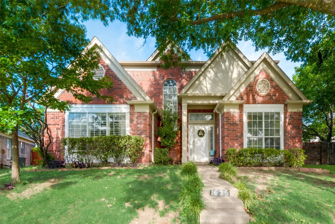 1635 Chapman Street Cedar Hill TX 75104