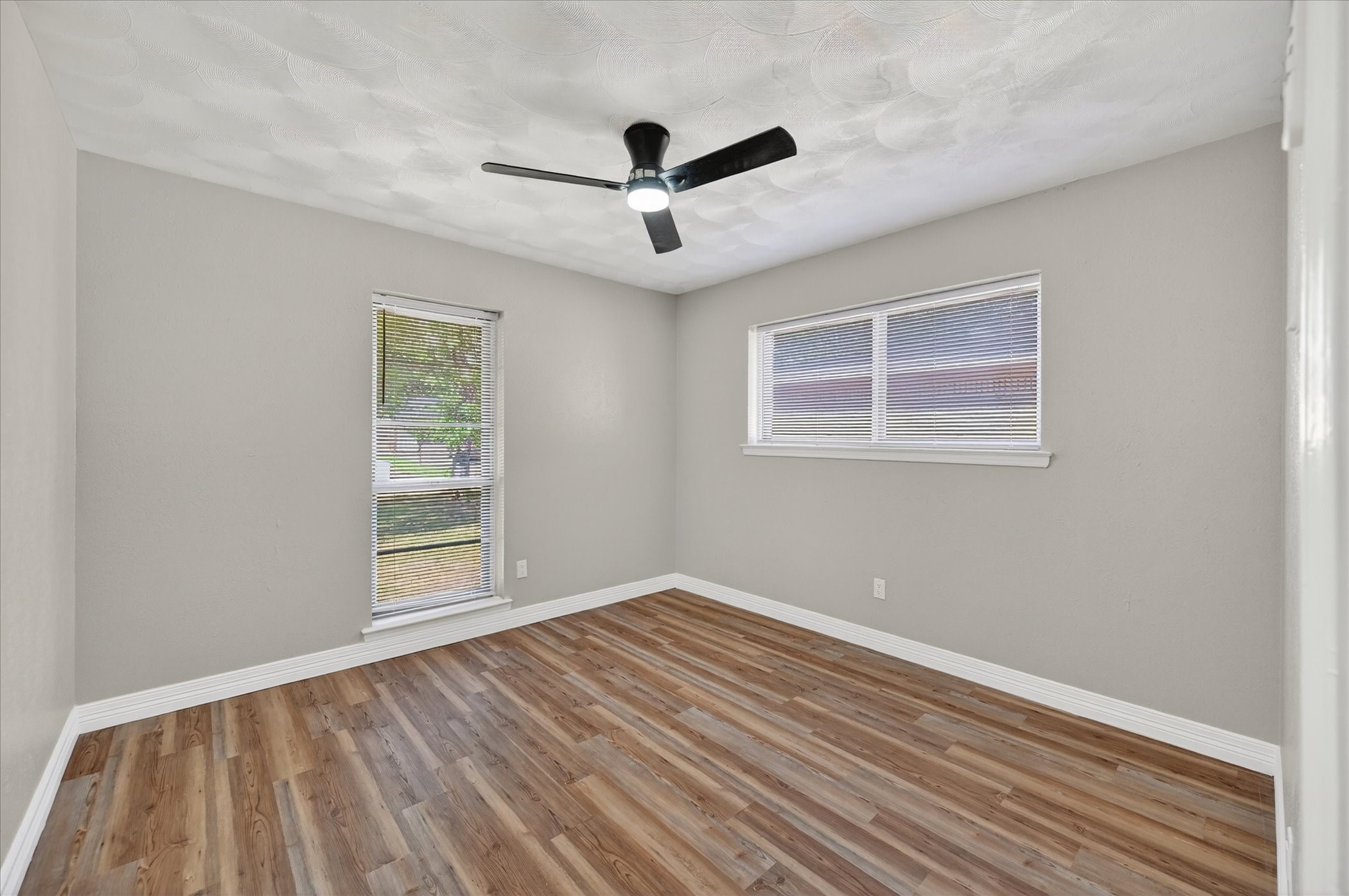 9510 Crestshire Drive Dallas TX 75227