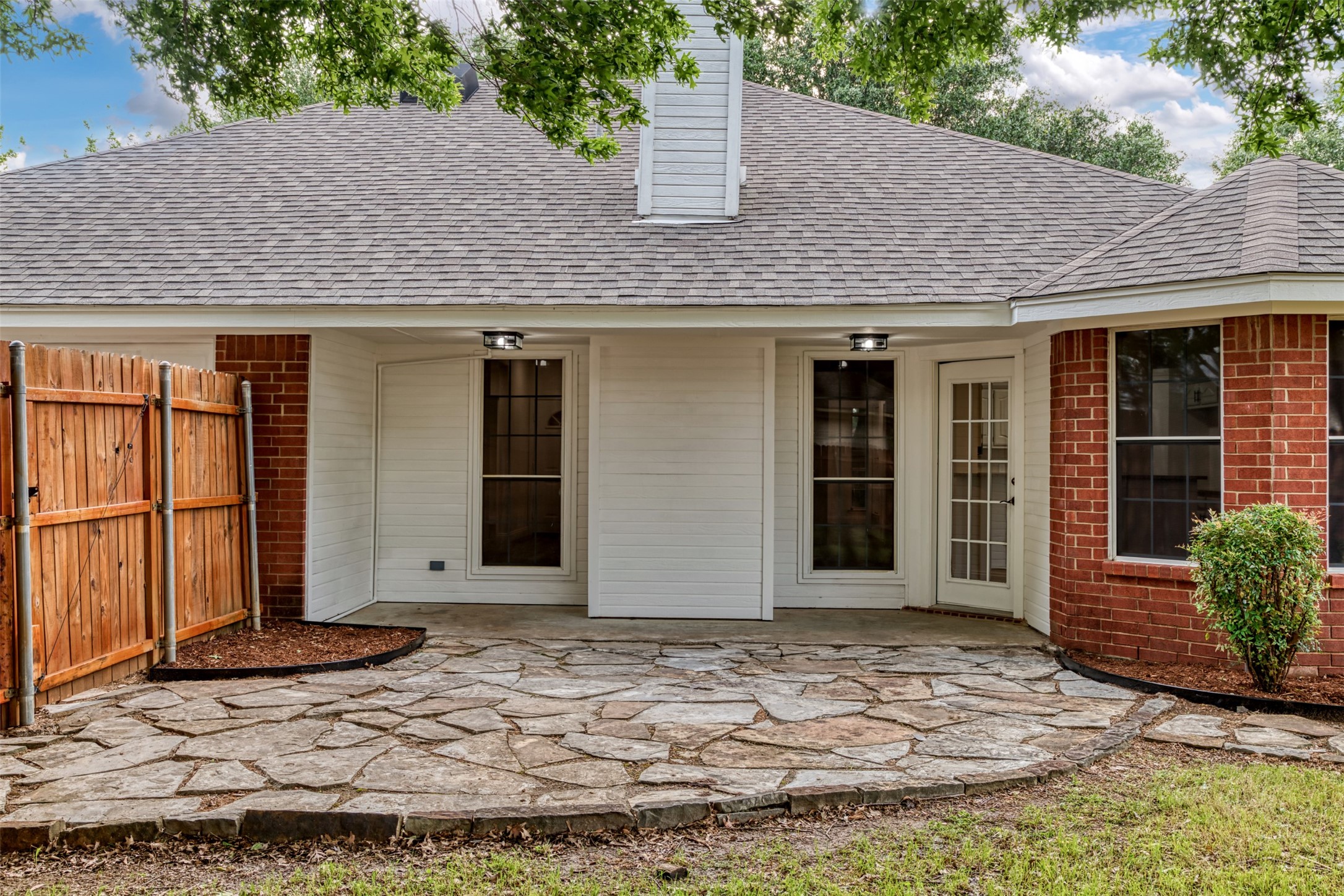 215 Barbara Way Red Oak TX 75154