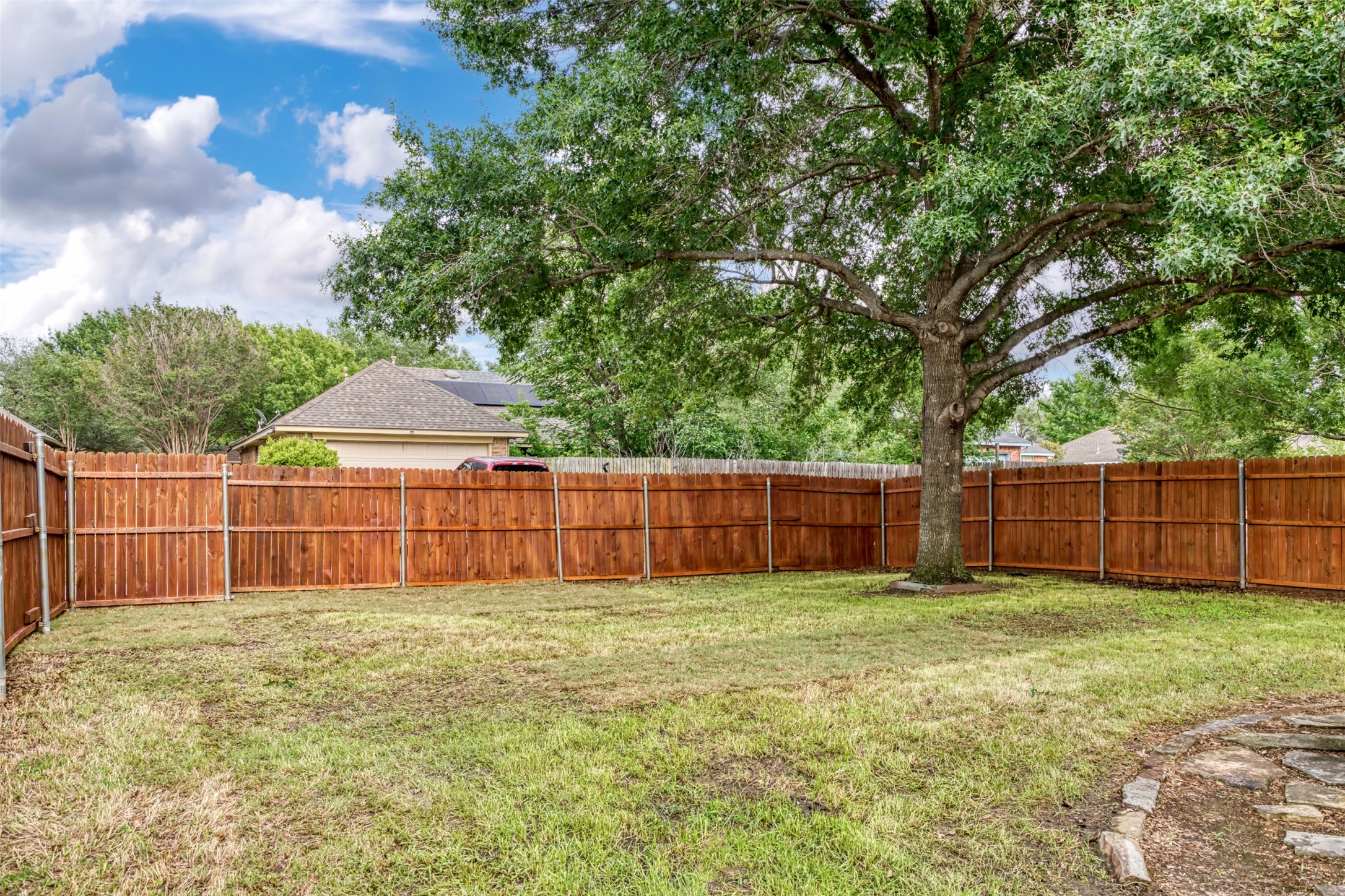 215 Barbara Way Red Oak TX 75154