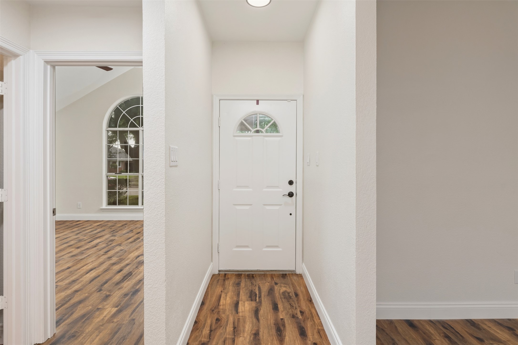 215 Barbara Way Red Oak TX 75154