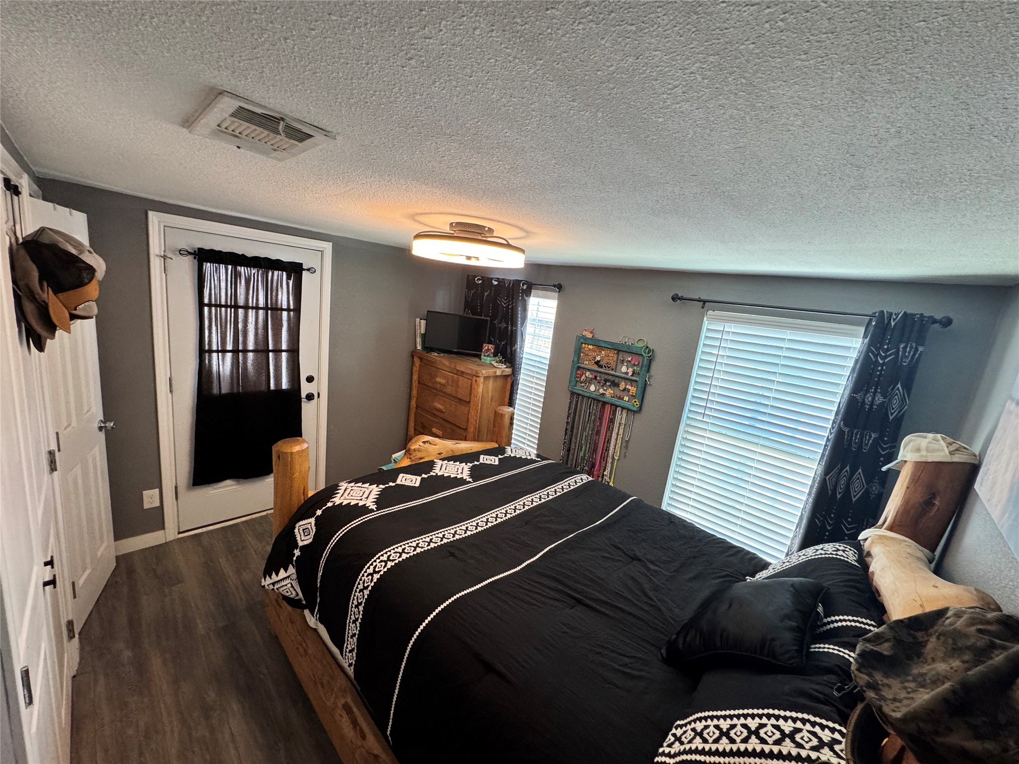 109 W Morning Dove Drive Azle TX 76020