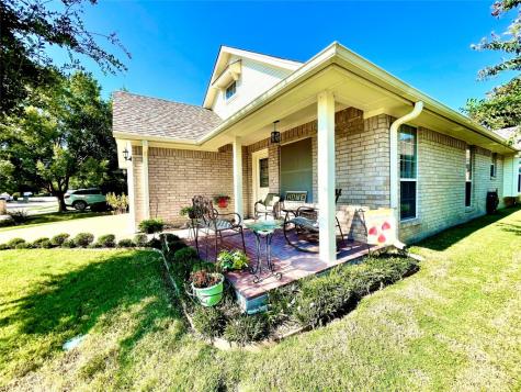 1011 Roberts Bend Court Granbury TX 76048