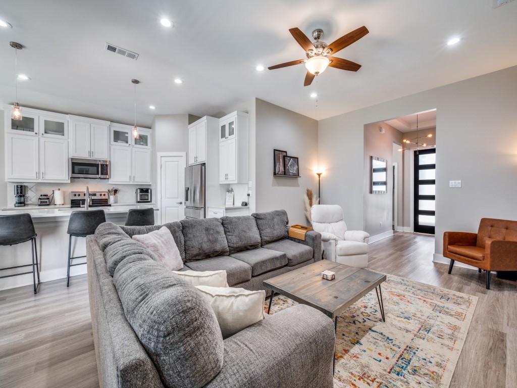 4138 Odessa Street Dallas TX 75212
