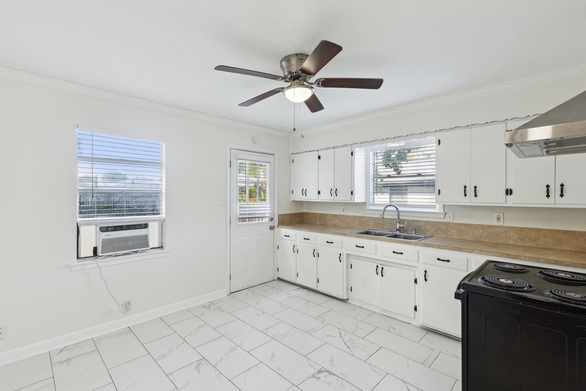 1412 N Morris Street Mckinney TX 75069