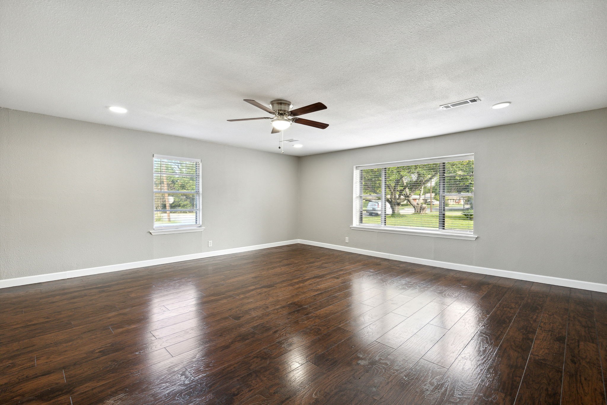 1412 N Morris Street Mckinney TX 75069