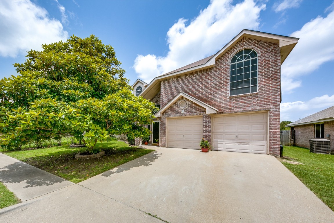 313 Pebblebrook Lane Glenn Heights TX 75154