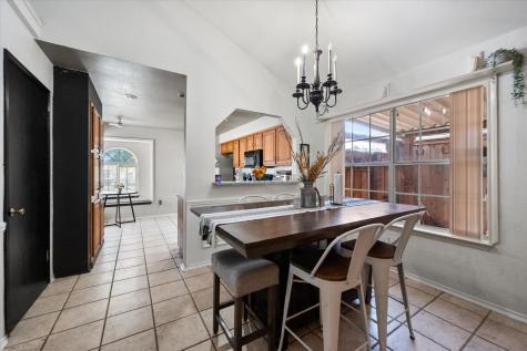 6716 Copperwood Court Arlington TX 76001