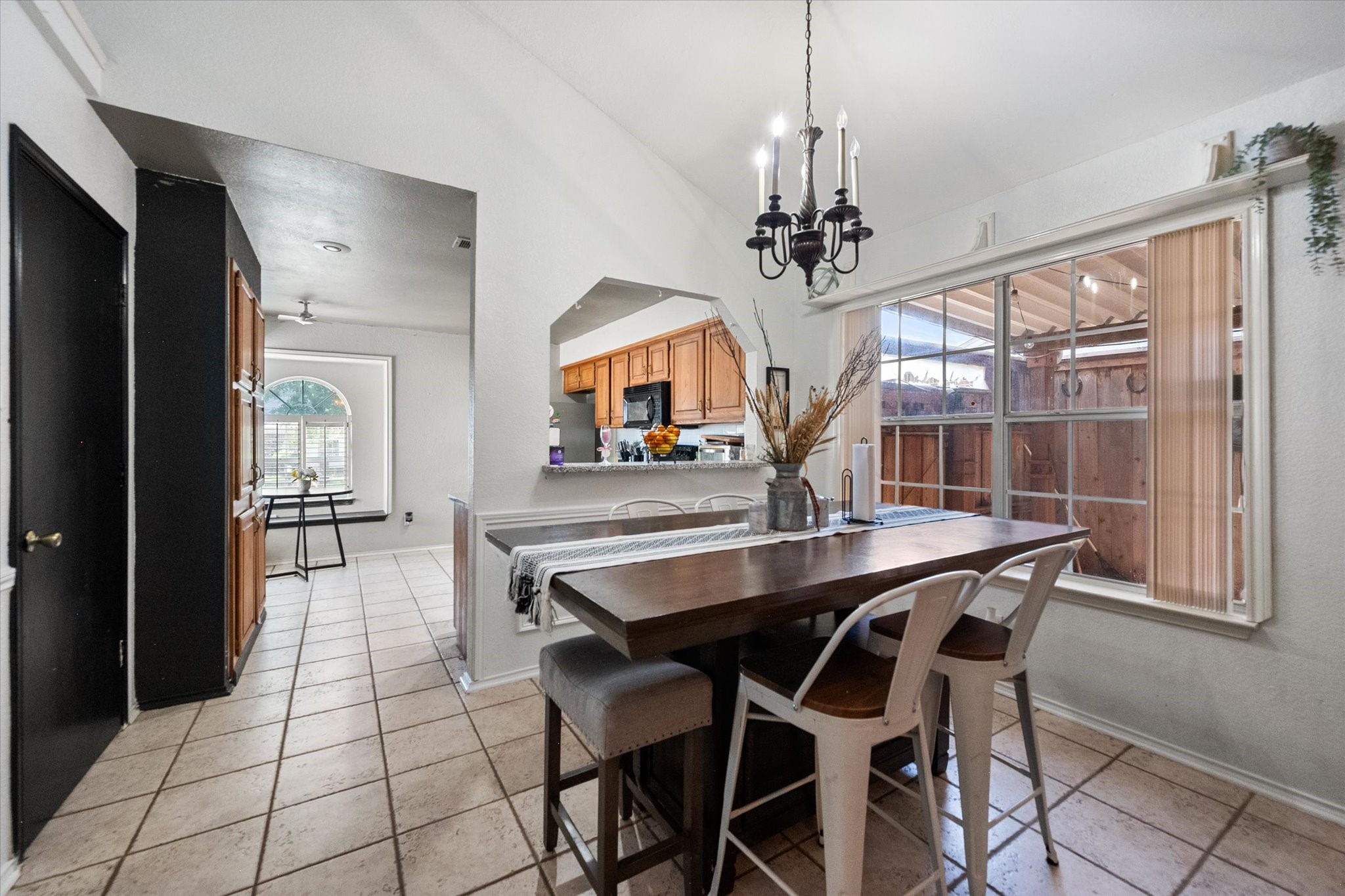 6716 Copperwood Court Arlington TX 76001