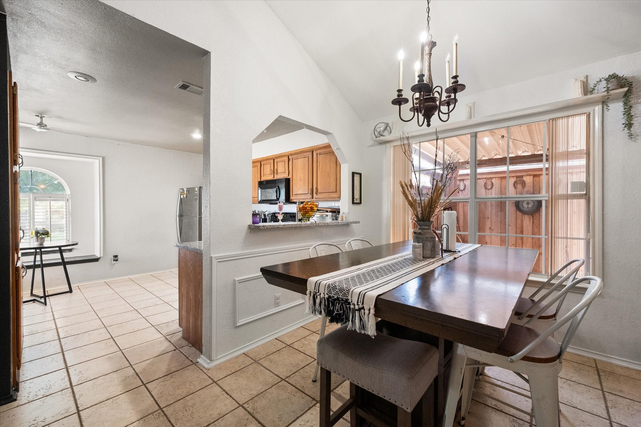 6716 Copperwood Court Arlington TX 76001