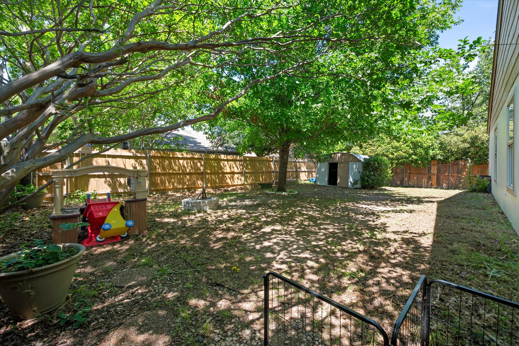 6716 Copperwood Court Arlington TX 76001