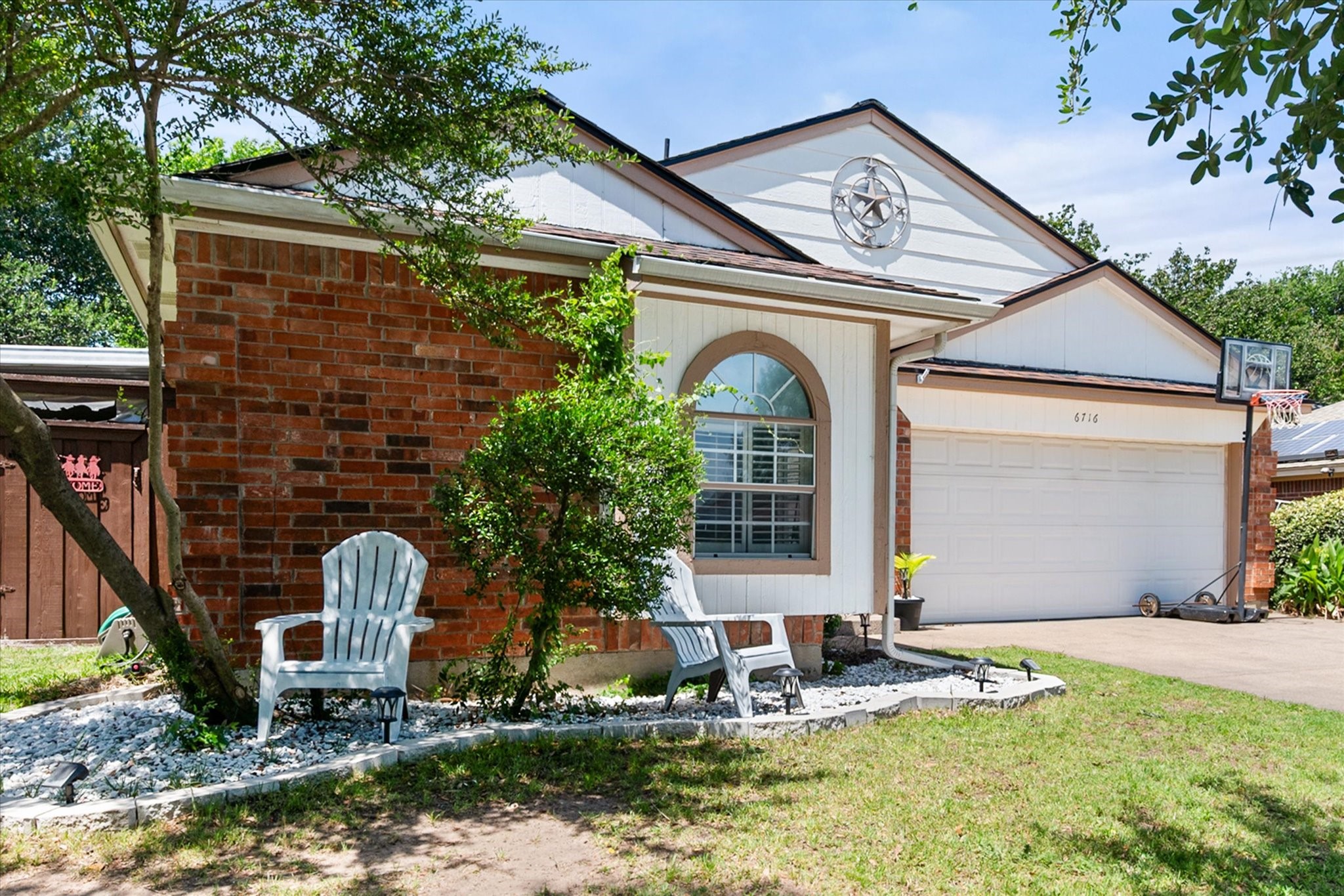 6716 Copperwood Court Arlington TX 76001
