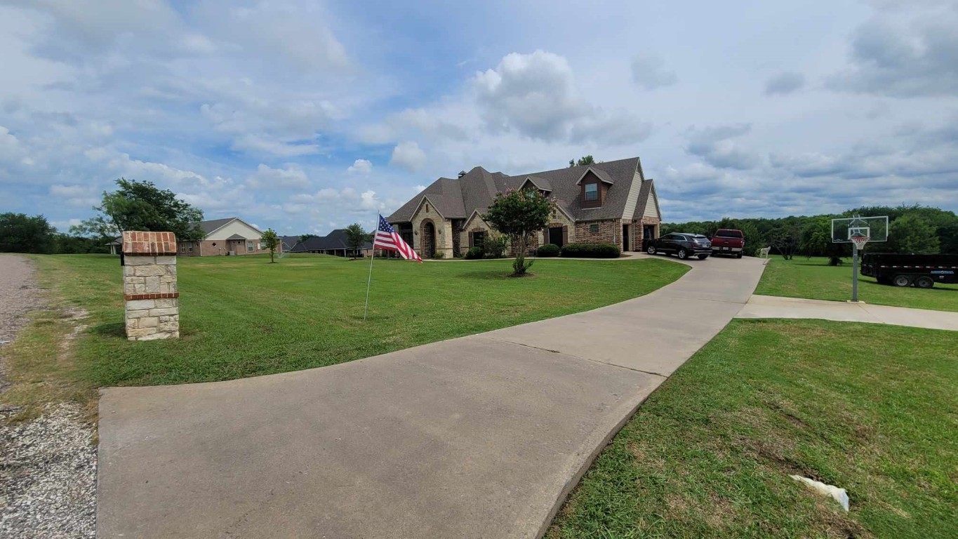 111 Whispering Winds Drive Gunter TX 75058