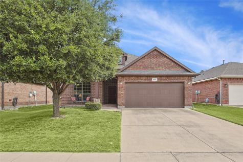 529 Branding Iron Trail Fort Worth TX 76131