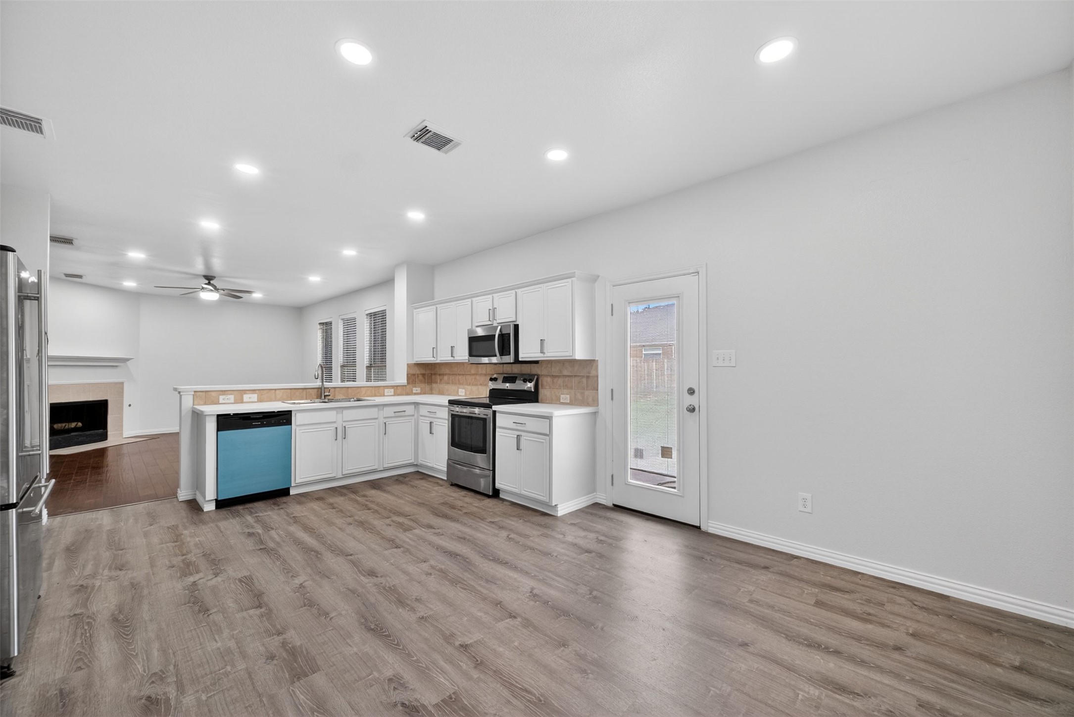 1060 Westbrook Court Grand Prairie TX 75052