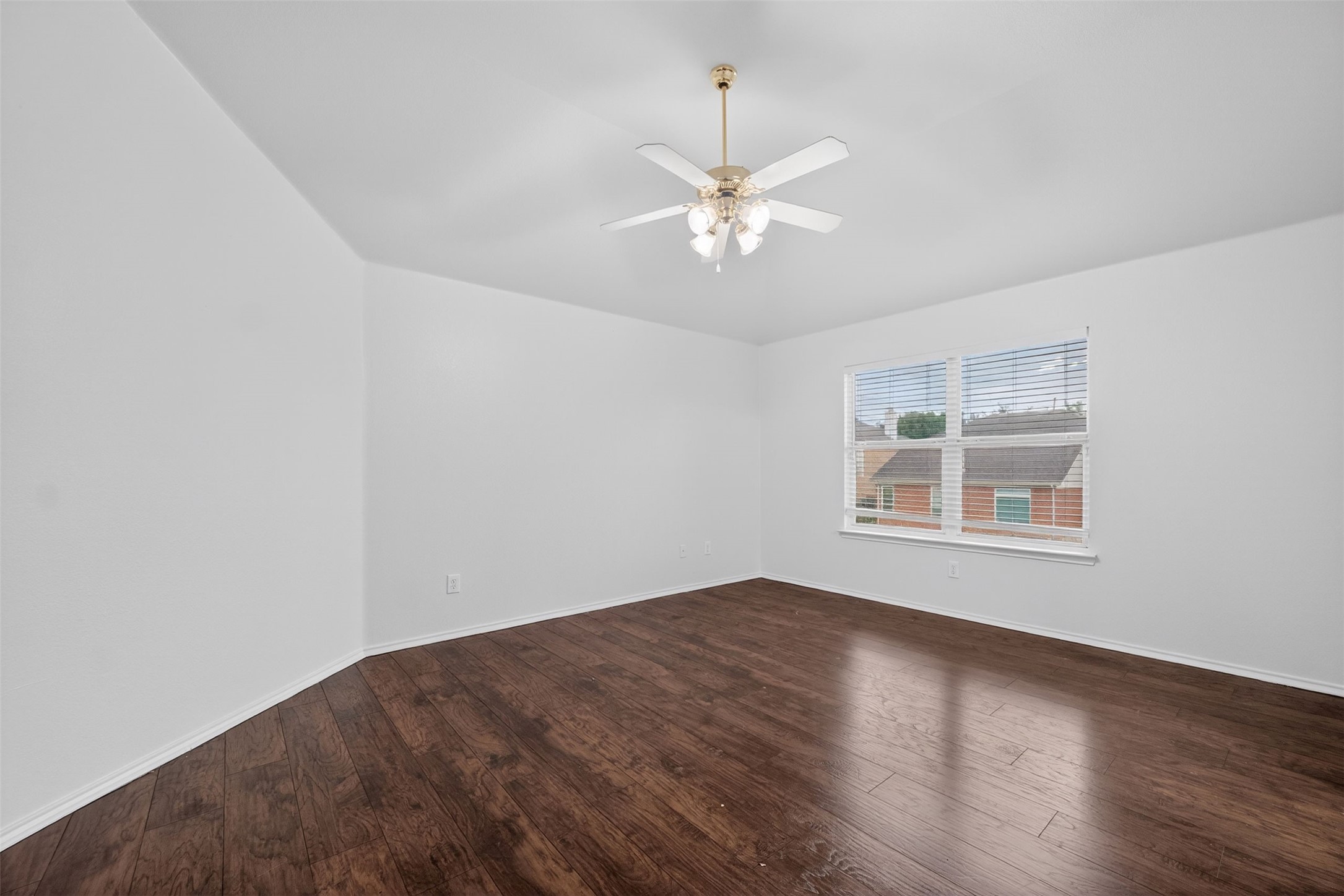 1060 Westbrook Court Grand Prairie TX 75052