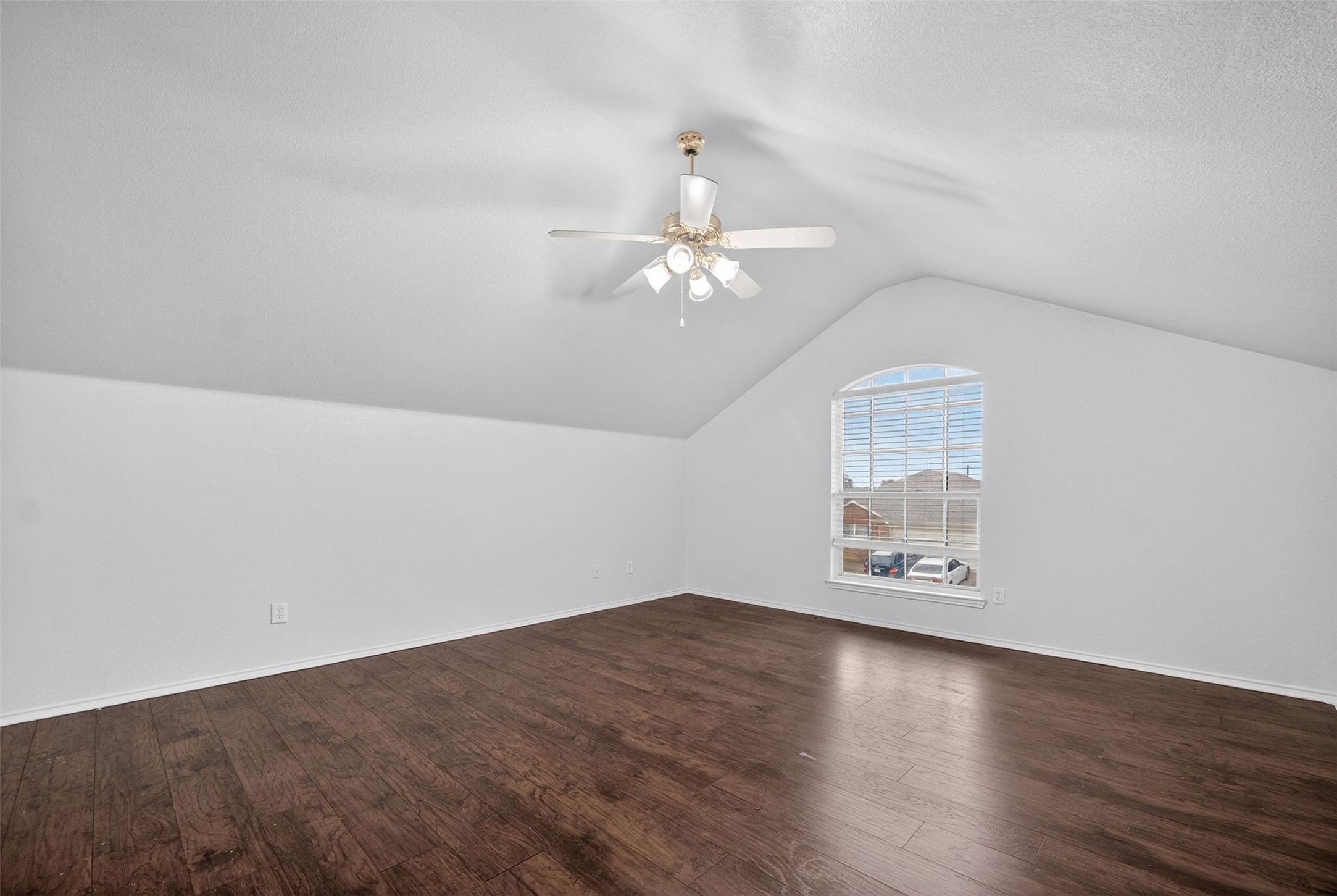 1060 Westbrook Court Grand Prairie TX 75052