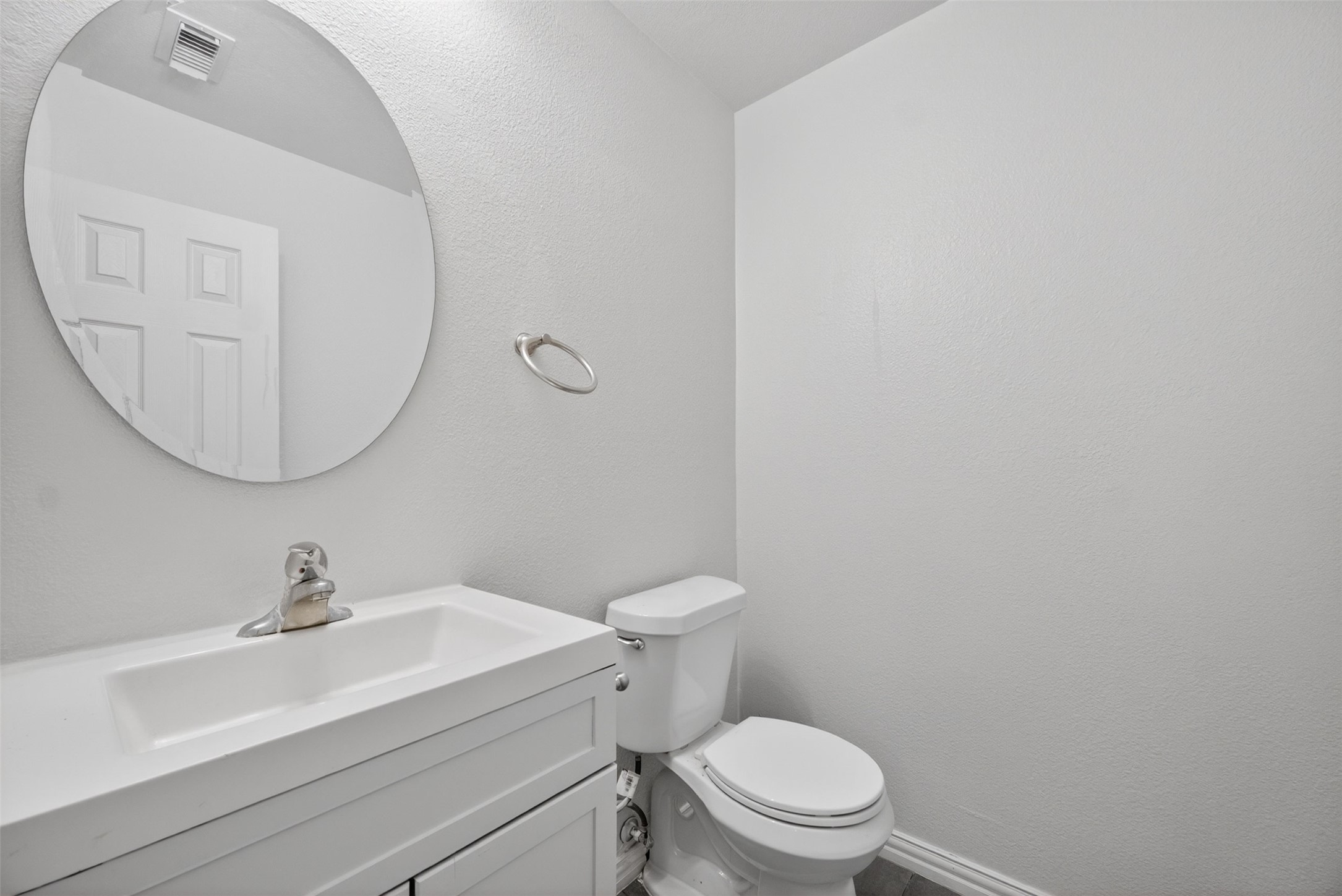 1060 Westbrook Court Grand Prairie TX 75052