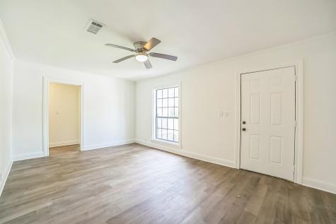 805 20th Street SE Paris TX 75460
