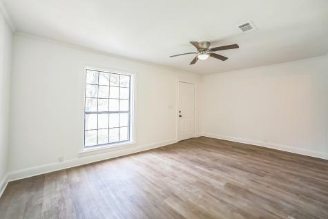 805 20th Street SE Paris TX 75460