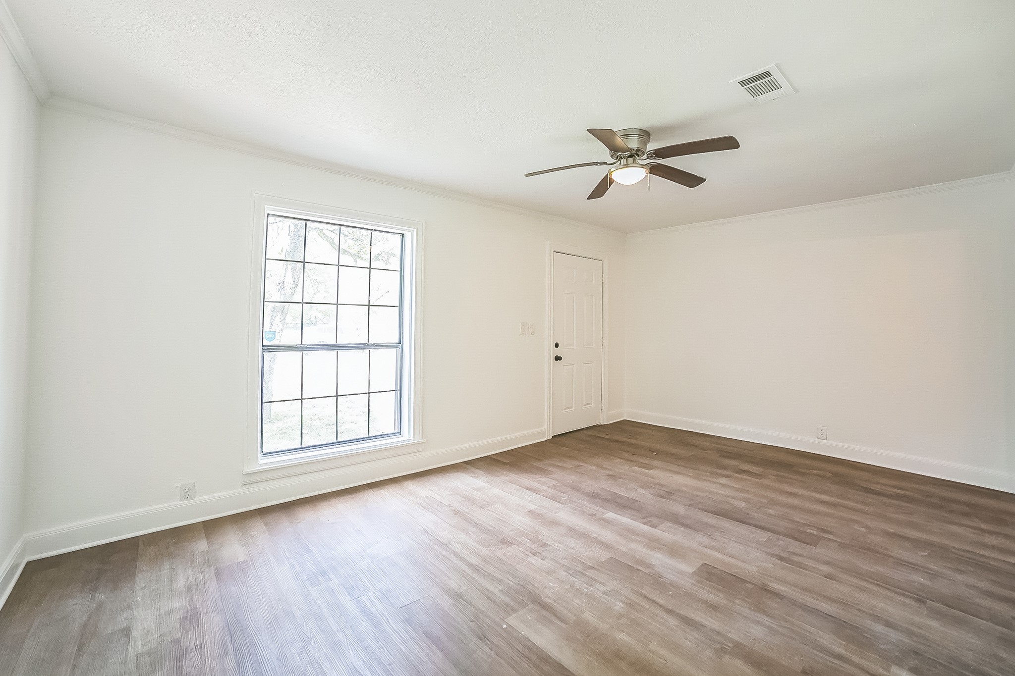 805 20th Street SE Paris TX 75460