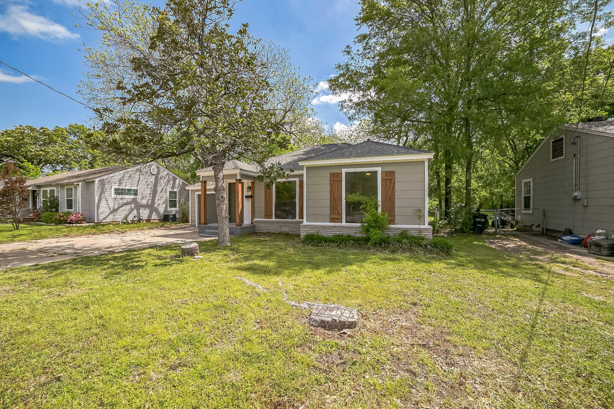 805 20th Street SE Paris TX 75460