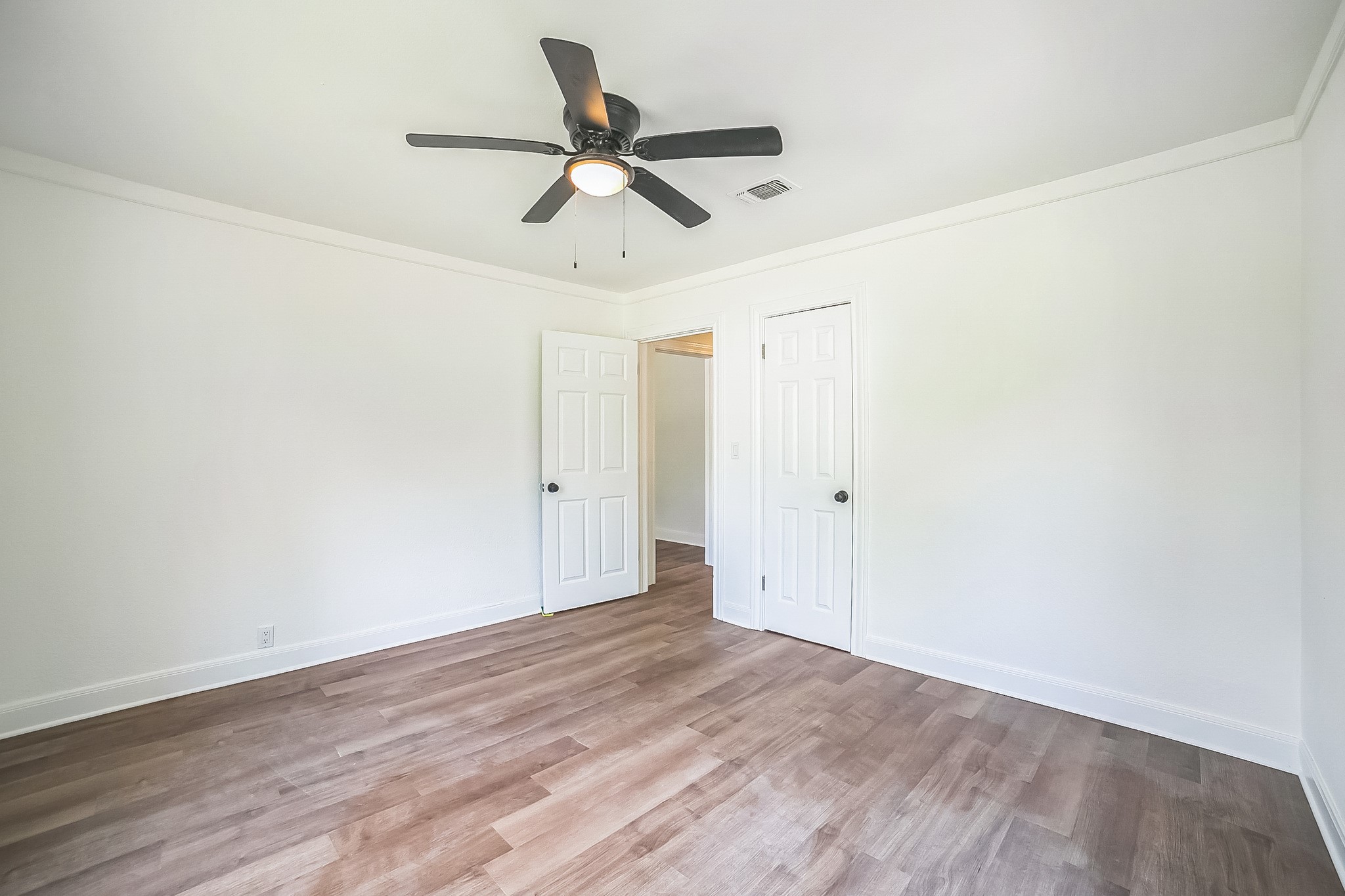 805 20th Street SE Paris TX 75460