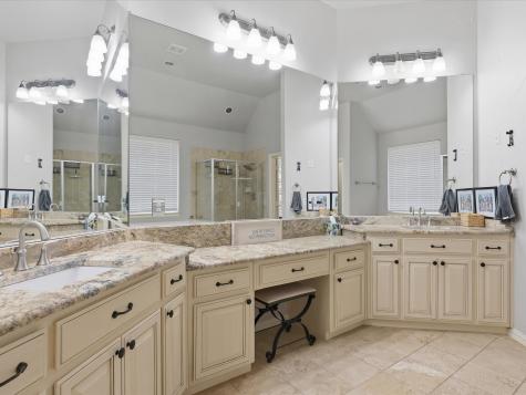 8330 Thatcher Road Lantana TX 76226