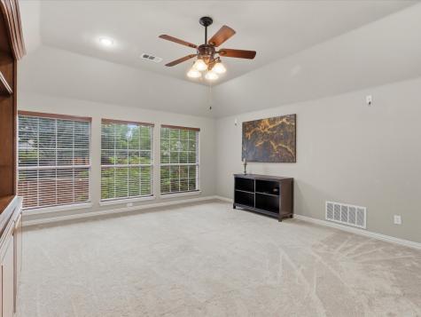 8330 Thatcher Road Lantana TX 76226