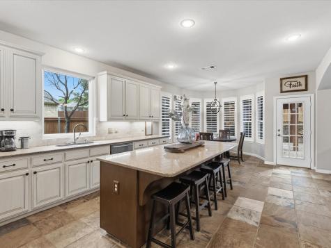 8330 Thatcher Road Lantana TX 76226