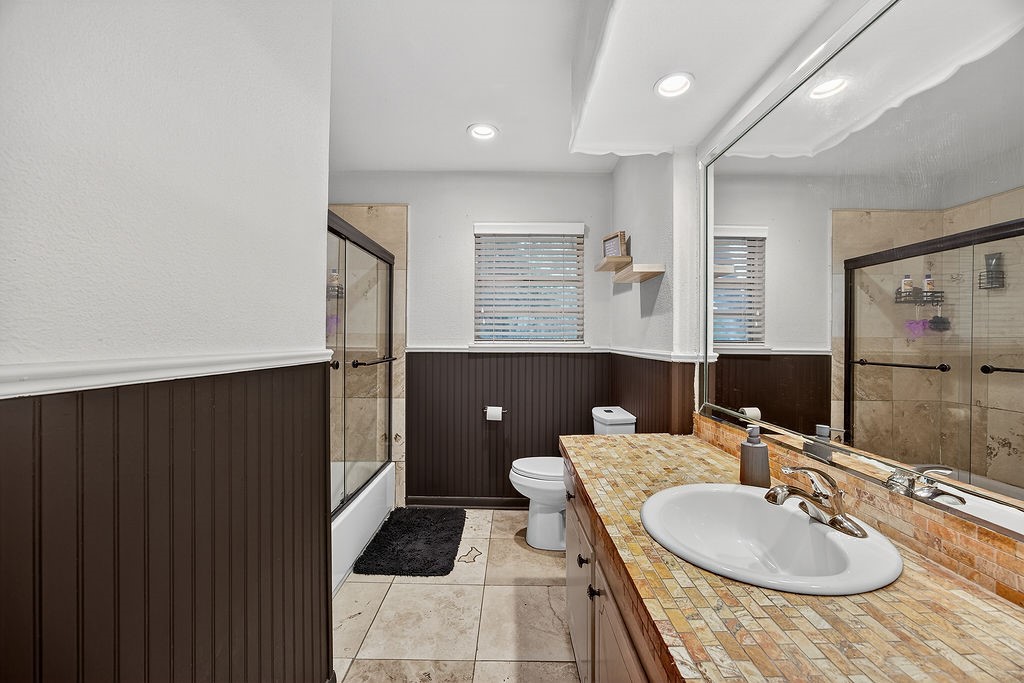 219 W Jefferson Street Palmer TX 75152