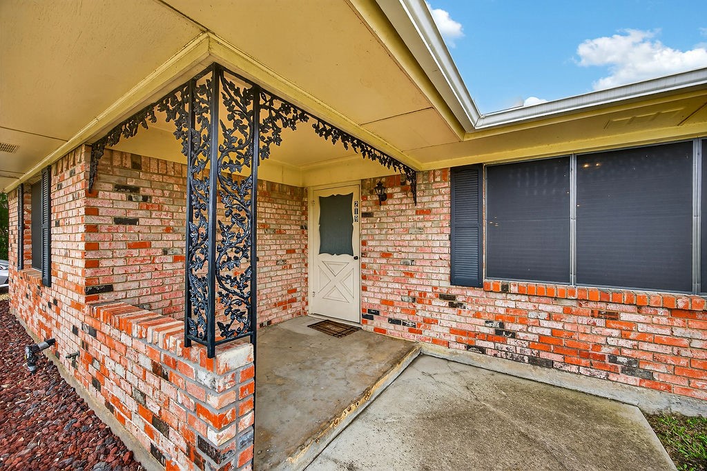 219 W Jefferson Street Palmer TX 75152