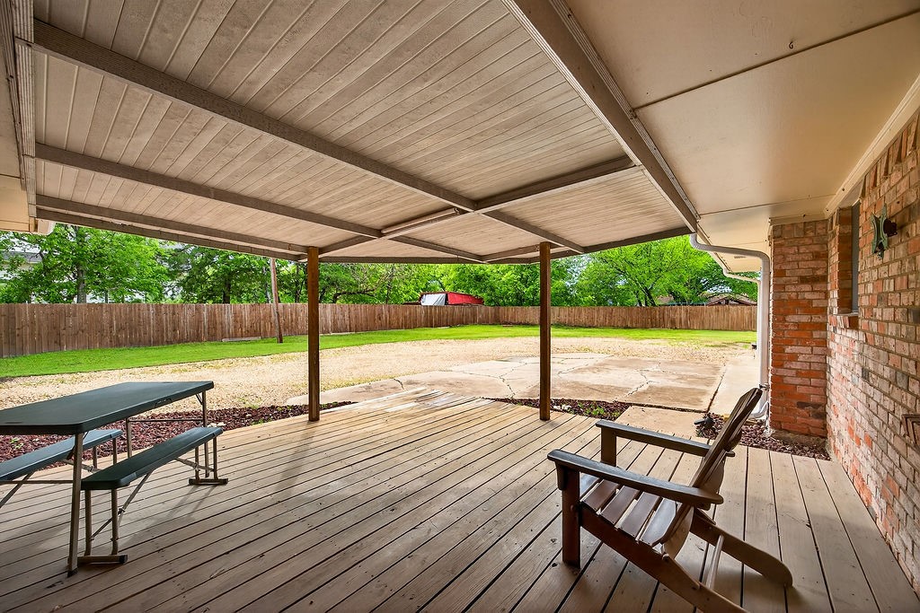 219 W Jefferson Street Palmer TX 75152