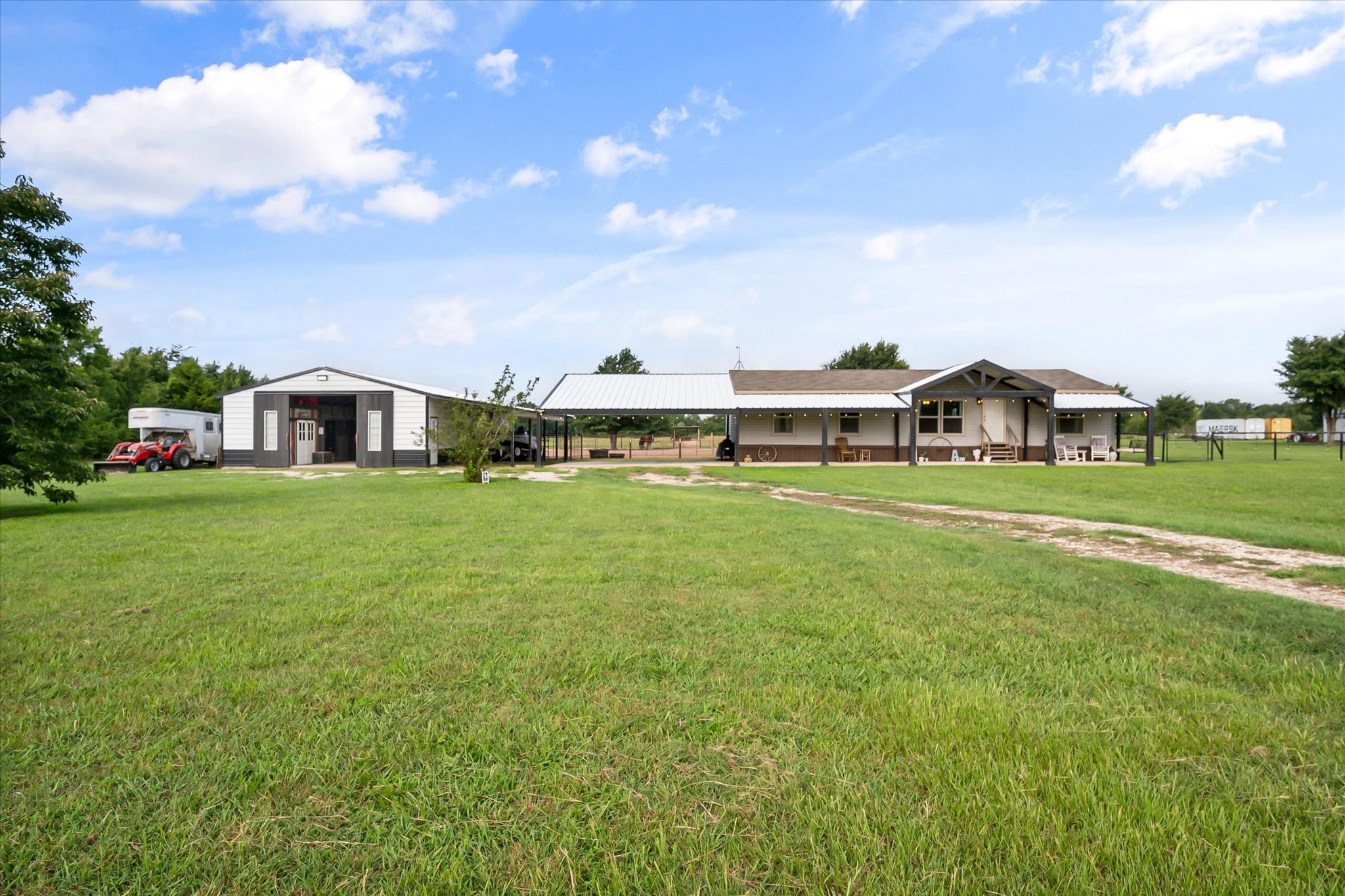 810 SE County Road 2260 Corsicana TX 75109