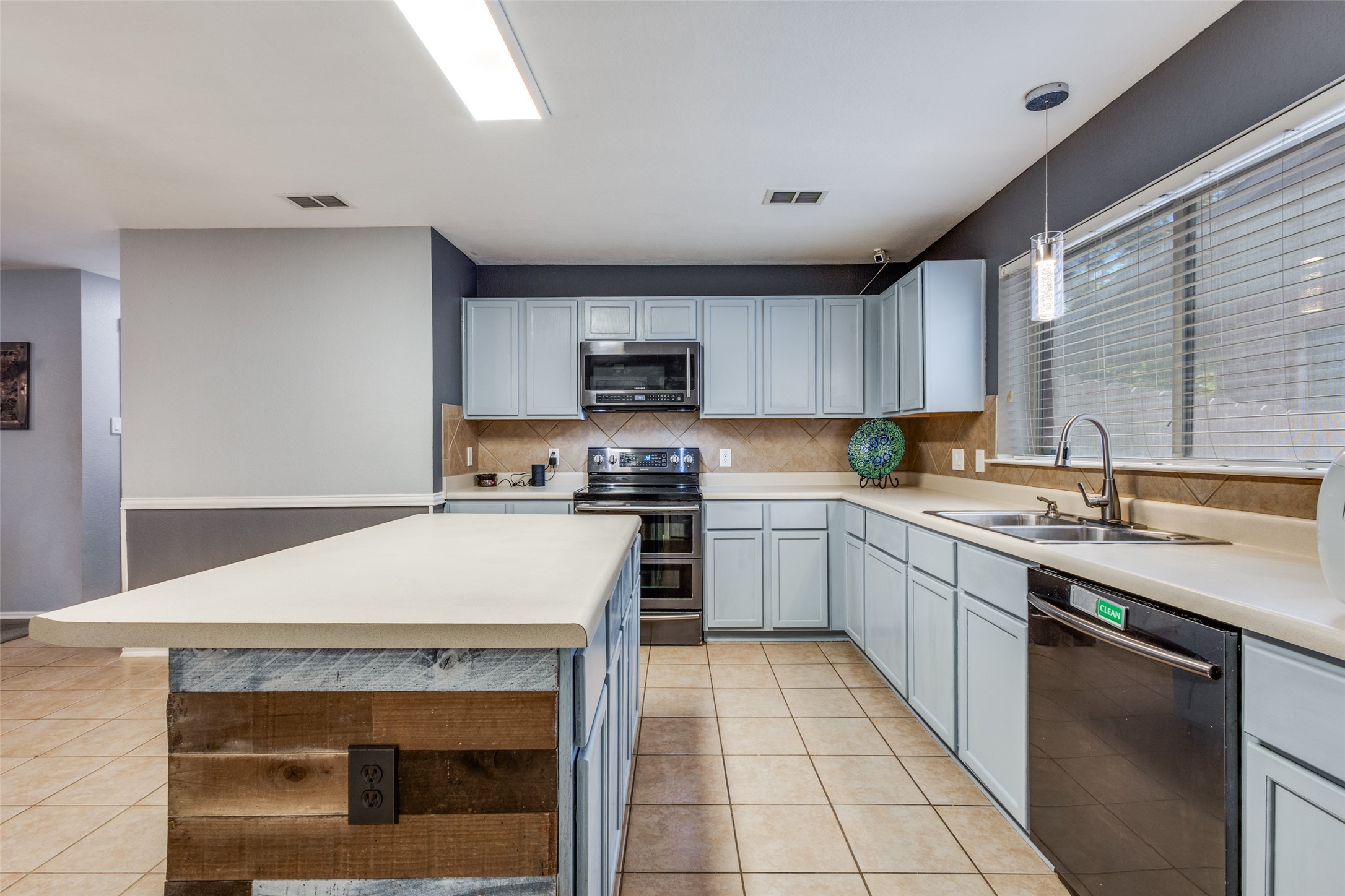 417 Niagara Falls Drive Anna TX 75409