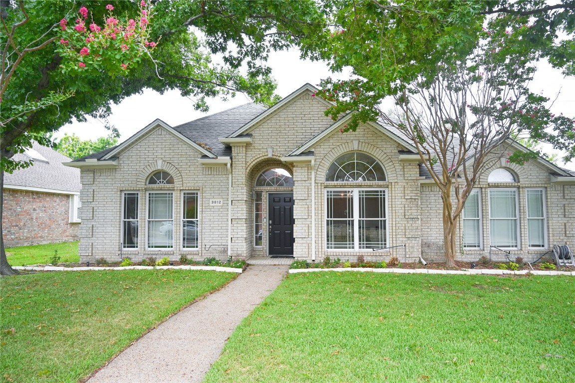 3812 Belton Drive Dallas TX 75287